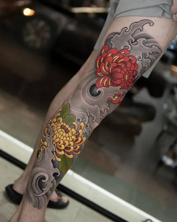 Chrysanthemum flowers calf Japanese tattoo Bangkok