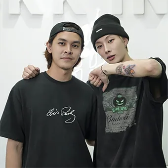 Ozcar Wang, Chinese singer, tattooed at BKK INK Bangkok